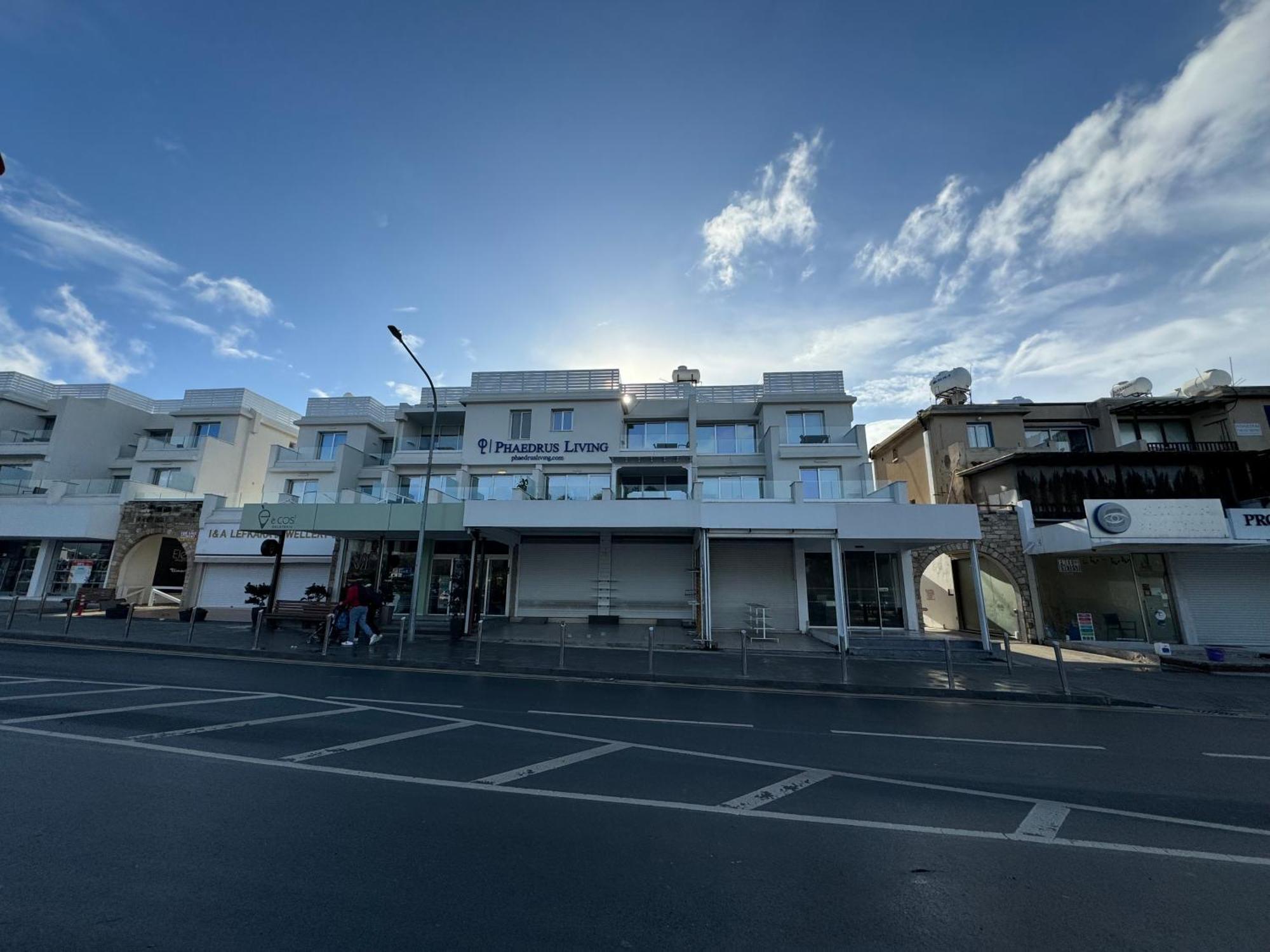 Bohemian Rhapsody Apartment Paphos Luaran gambar