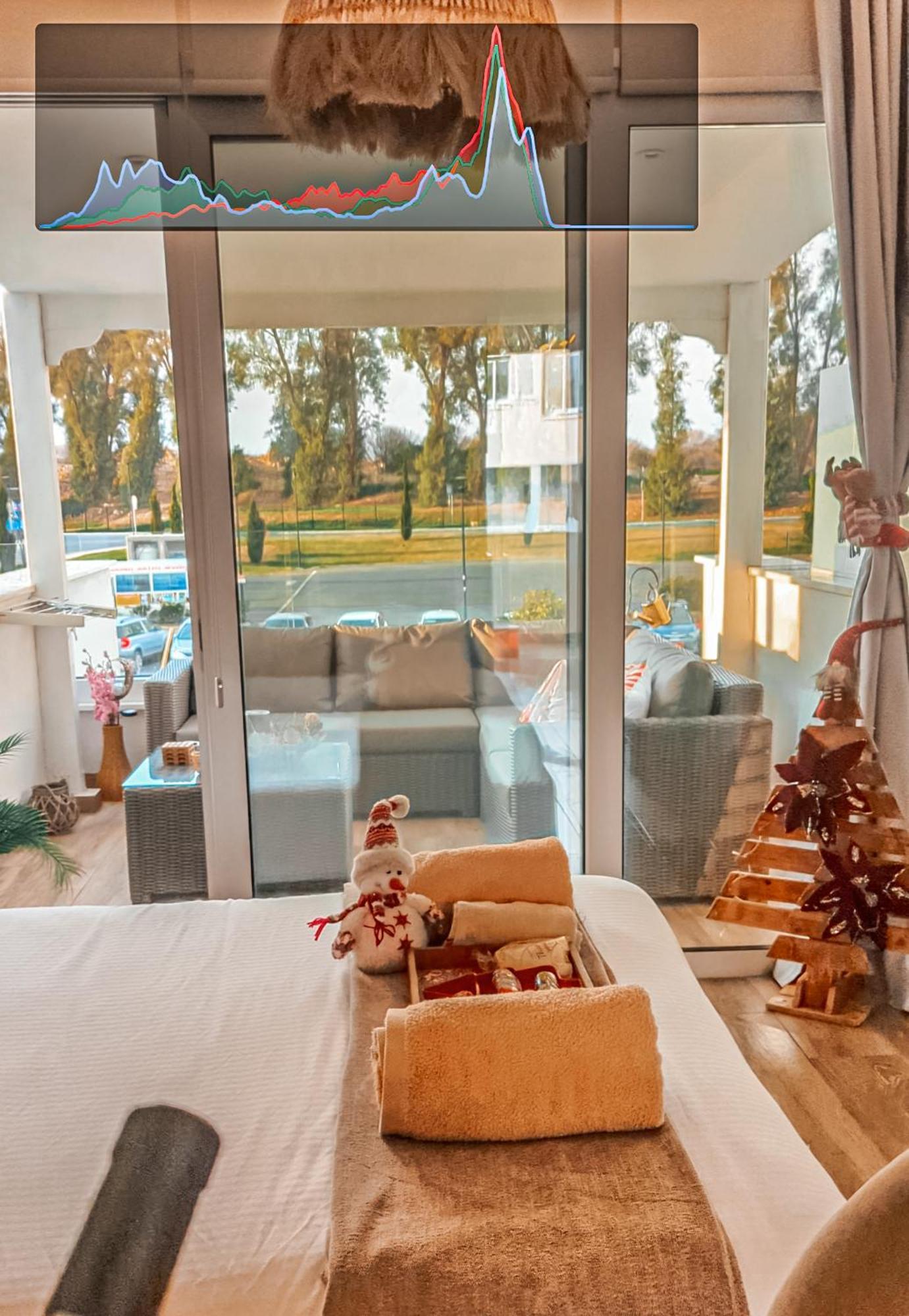 Bohemian Rhapsody Apartment Paphos Luaran gambar