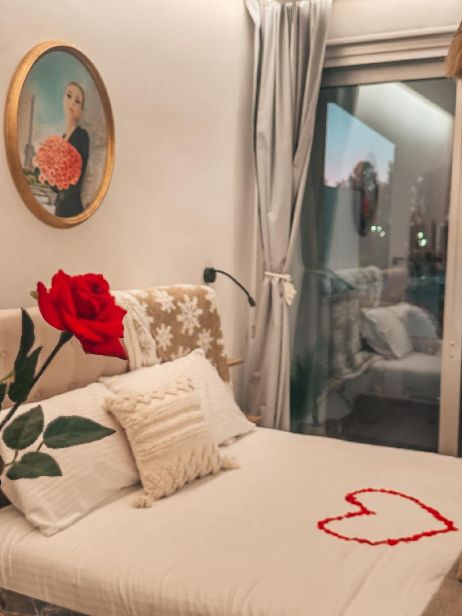 Bohemian Rhapsody Apartment Paphos Luaran gambar